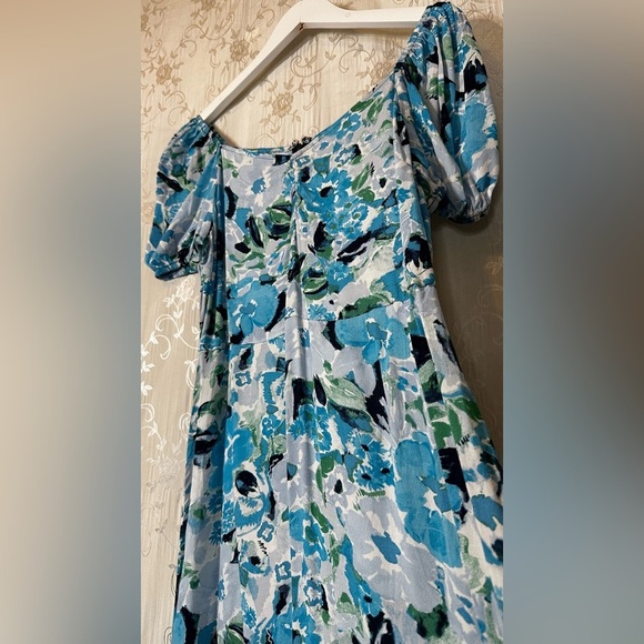 LOFT Outlet Blue Floral Puff-Sleeve Midi Dress Women’s Size 8P (Petite) - Picture 8 of 9